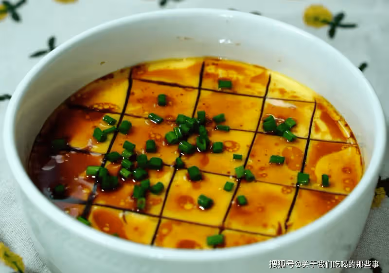 雞蛋羹怎麼做才好吃?手把手教你在家做,滑嫩無蜂窩,零失敗