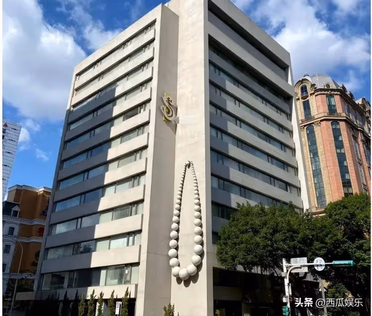 大S媽再次發表爭議言論，汪小菲有可能遭到S家起碼近億台幣索償