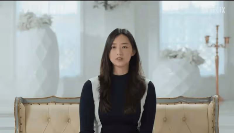 44歲香港知名男星突然宣布與女友結婚!相戀2年求婚+結婚當場完成!父母全不知情