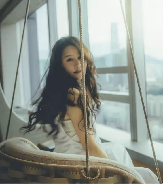 黃翠如與蕭正楠情人節放閃,長卷髮曝光,獲網民一致稱讚絕美,太甜!
