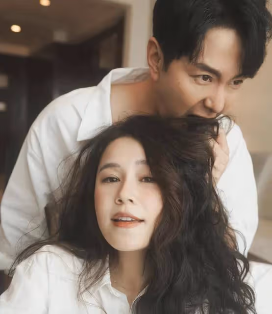 黃翠如與蕭正楠情人節放閃,長卷髮曝光,獲網民一致稱讚絕美