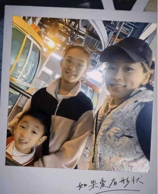 TVB港姐冠軍曬娃，12歲女兒被指撞臉全紅嬋，昔日港姐情路坎坷