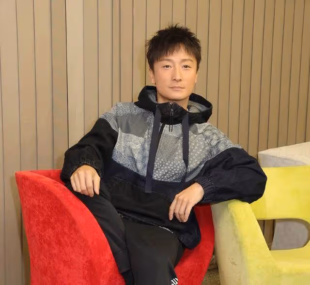 恭喜!香港知名男星突然宣布結婚,新婚妻子多次遭教會教主侵犯
