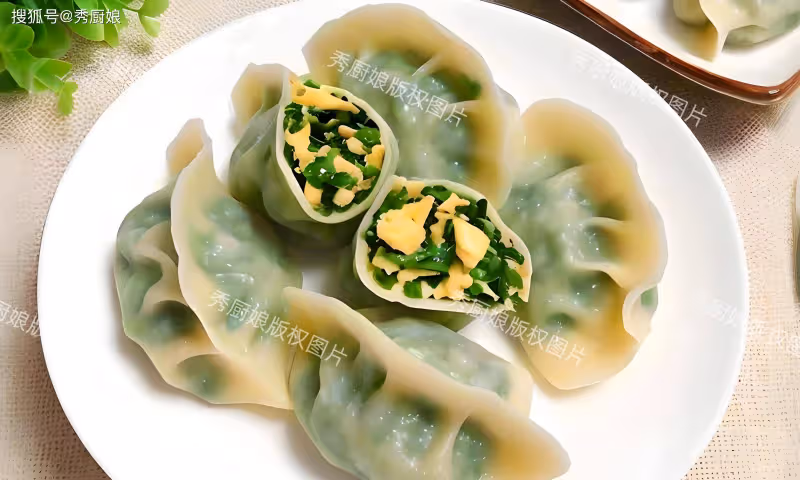 立春後,這菜使勁吃!一養肝、二護眼、三通便,包餃子吃,真鮮美