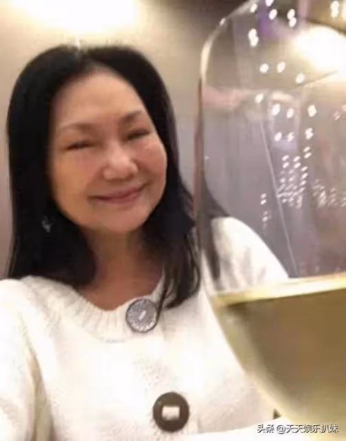 誤會S媽了,哭紅雙眼有苦說不出,向汪家宣戰並非覬覦大S遺產