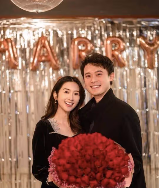 恭喜!知名港女星宣布懷孕,與TVB前小生結束六年情去年極速訂婚