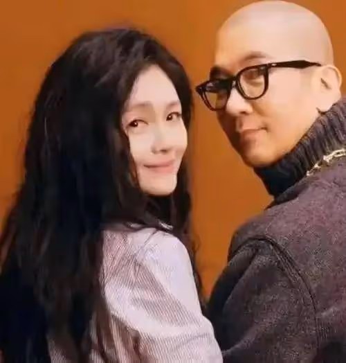 小s發文感謝大家惦念姐姐,回應好友把大s骨灰做成鑽石,常伴身邊
