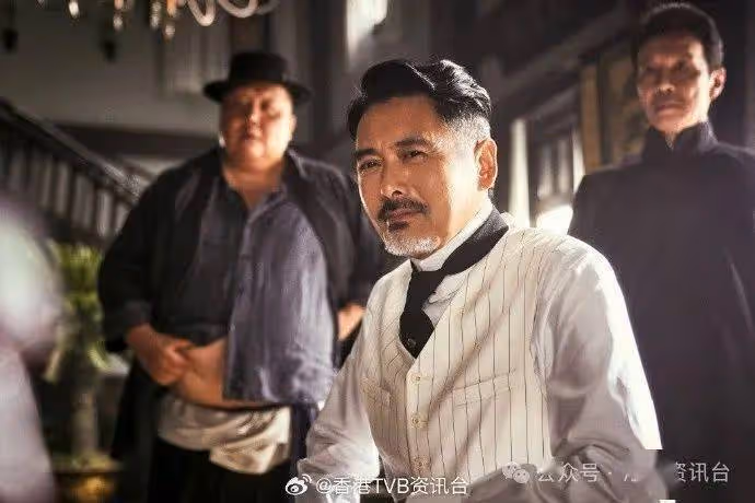 《唐探1900》香港熱映 周潤發領銜百位明星跑友團觀影