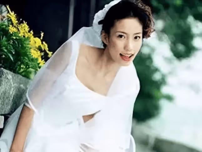 她曾是央視最美主持人,去世時年僅33歲,臨終前被「折磨」了19天