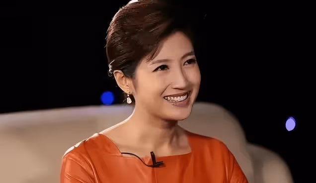 她與前夫丁克,二嫁「央視名嘴」卻高齡產子,如今人生「剛剛好」