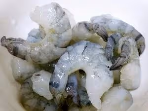 在家也能做大菜之2~「芥末蝦球」