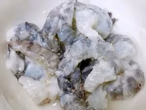 在家也能做大菜之2~「芥末蝦球」