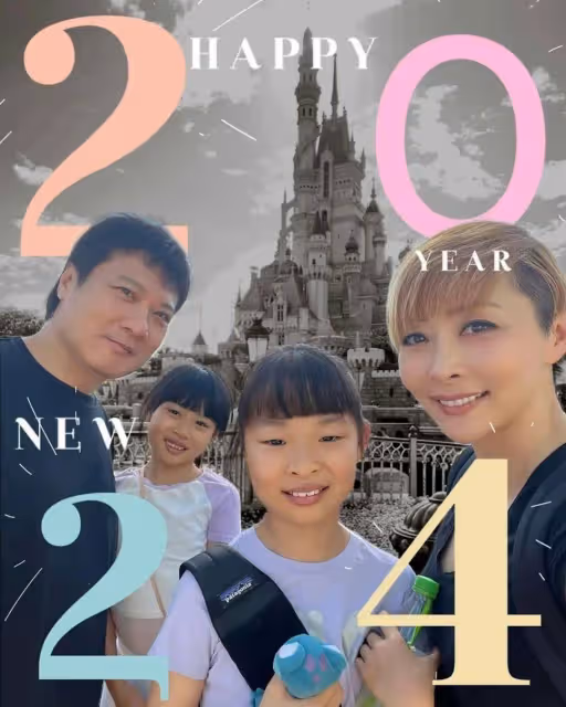 曾在熊貓館舉行婚禮！TVB男星與花旦太太再探熊貓，兩個女兒模樣像爸爸