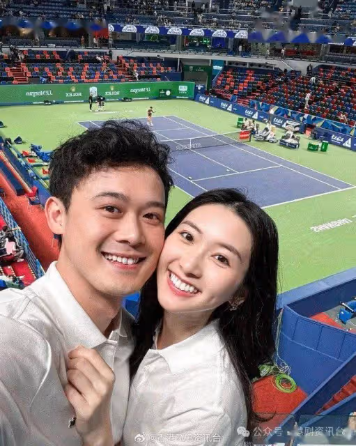HOY TV主持人宣布懷孕，未婚夫身份曝光，女同事疑似暗諷「機心女」