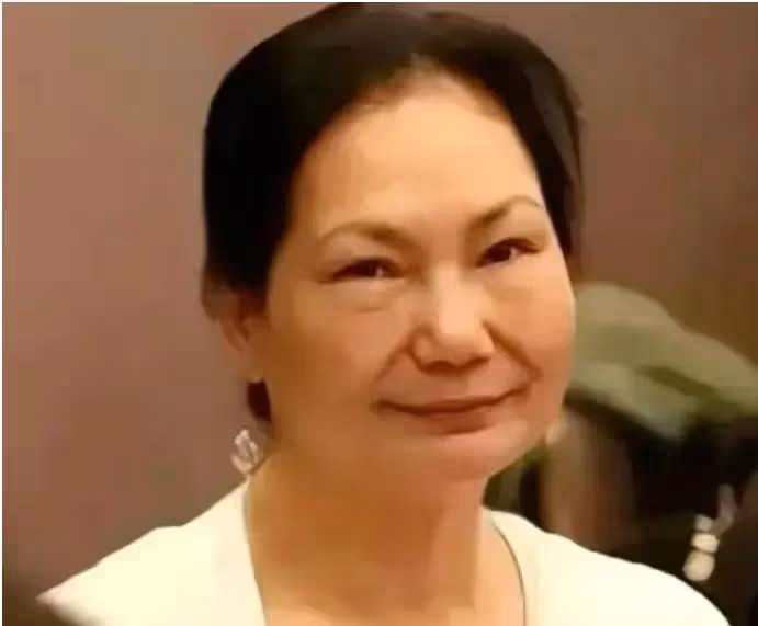 S親友看不下去說出S媽向汪小菲宣戰原因，竟是付不起天價遺產稅
