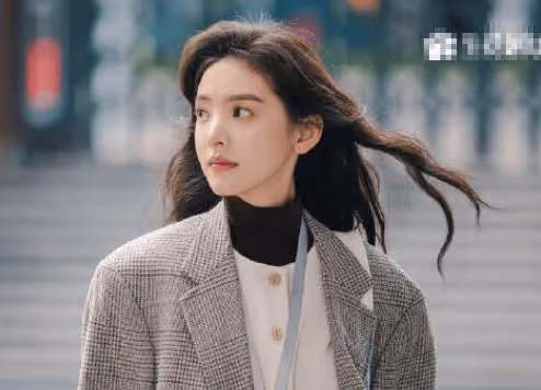 《難哄》溫以凡桑延為什麼合租?昔日高中同學成了合租室友