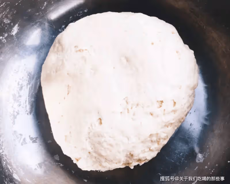 蒸饅頭,1斤麵粉放多少酵母?掌握好4點,饅頭出鍋不塌,蓬鬆喧軟