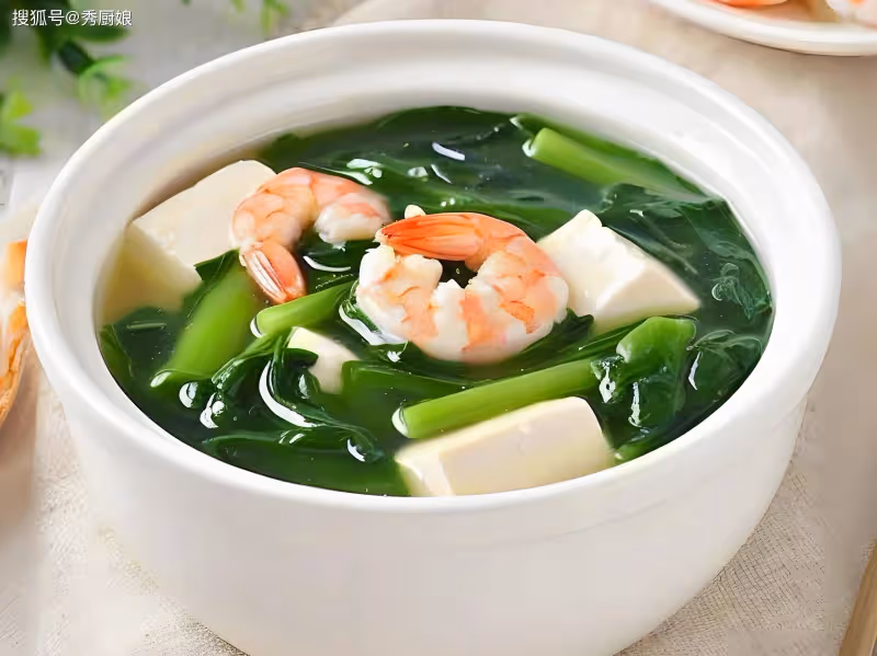 春天,這菜使勁吃,一強骨骼、二眼睛明亮、三強免疫,鮮嫩別錯過