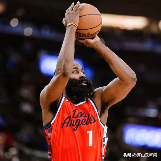 隨著快船加時20分逆轉!領頭羊翻車,NBA格局 榜首易主 勇士回正規