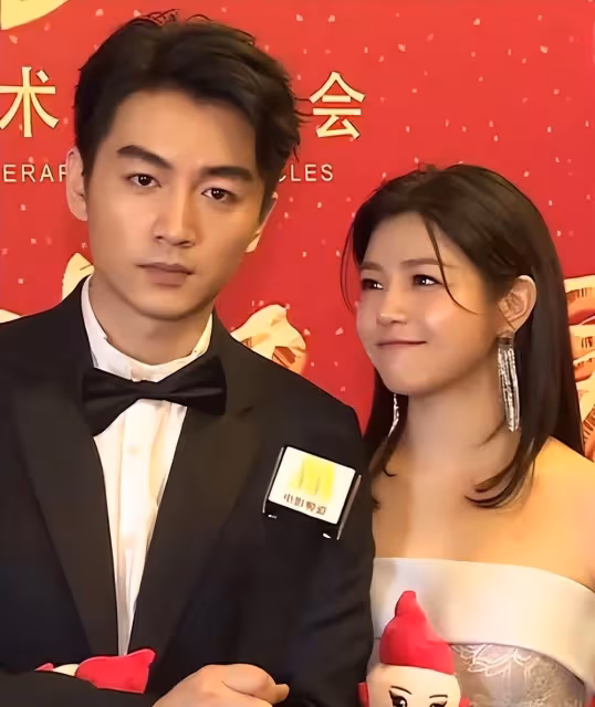 陳曉陳妍希離婚!卓偉曾透露陳曉23年就拉黑陳妍希手機