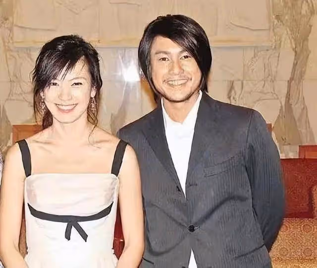 「尺度女王」林熙蕾學生照曝光,模樣驚呆網友,嫁富商被寵成公主