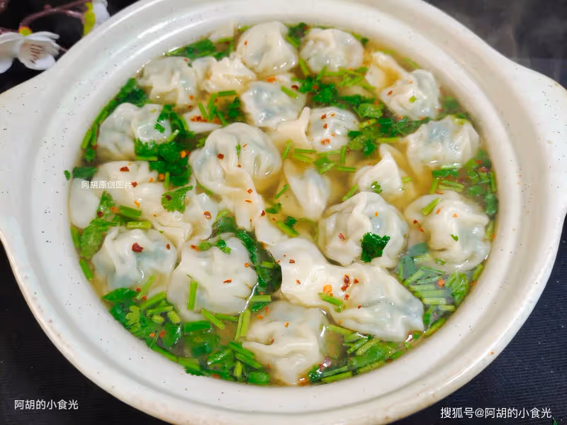 薺菜、韭菜靠邊站!春天太適合吃這菜,調餡時加一把,清香不膩、滿口新鮮,吃出春天好味道