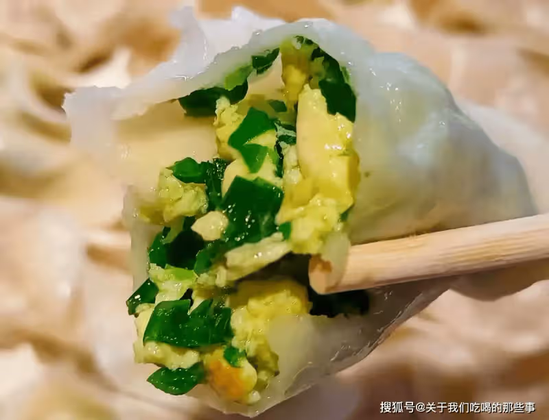 調韭菜雞蛋餡,牢記「4不要」,韭菜翠綠不出水,包餃子鮮香好吃
