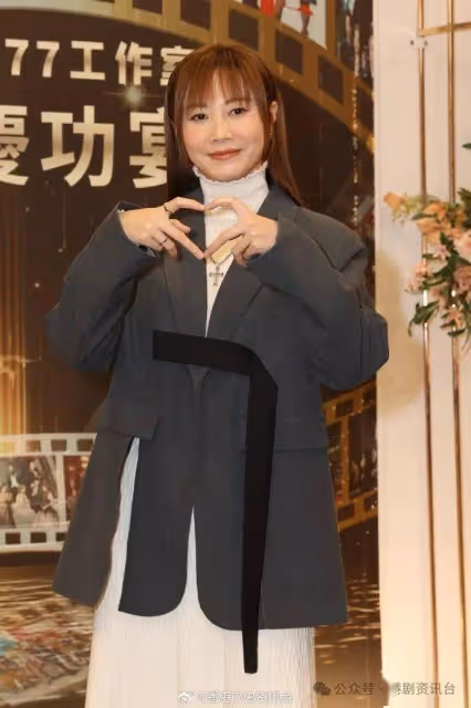 TVB兩大實力派視後難得聚頭!為《新聞女王2》開工