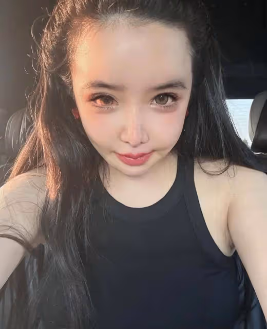 公開喊李敏鎬老公！朴春陷SELF緋聞爭議後再回應！被逼退團感到冤枉
