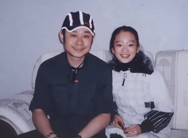 刀郎前妻:為和富商私奔丟下40天女兒,丈夫再婚成名後,主動上門