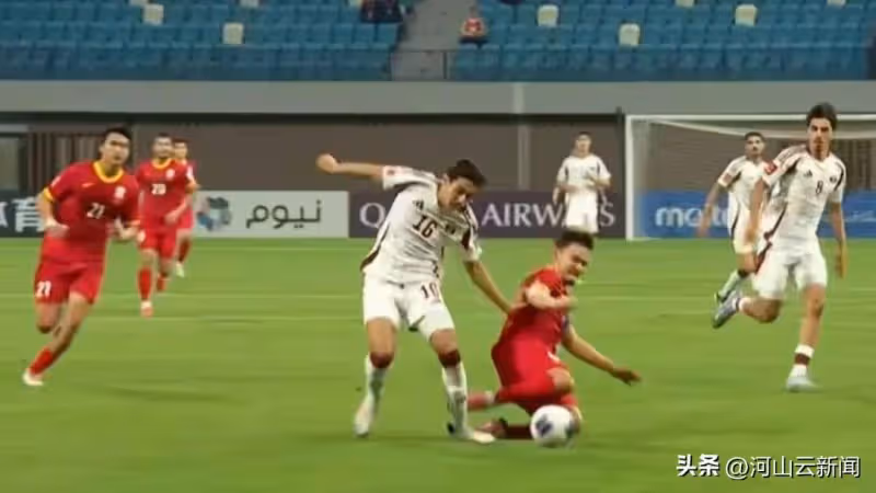 隨著中國1-2澳大利亞+卡達4-0,亞洲杯A組結束,最終積分榜出爐
