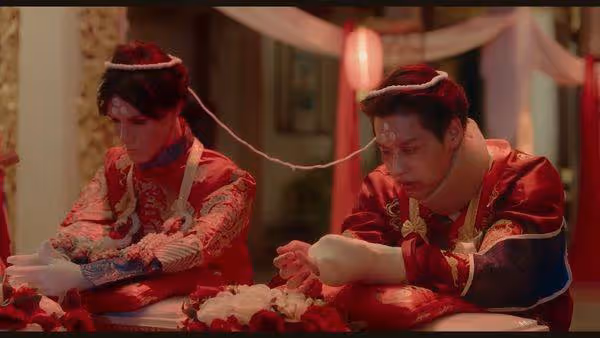 泰版《鬼家人》預告來了!還原台版「馬路全裸跳鋼管」BKPP紅包冥婚