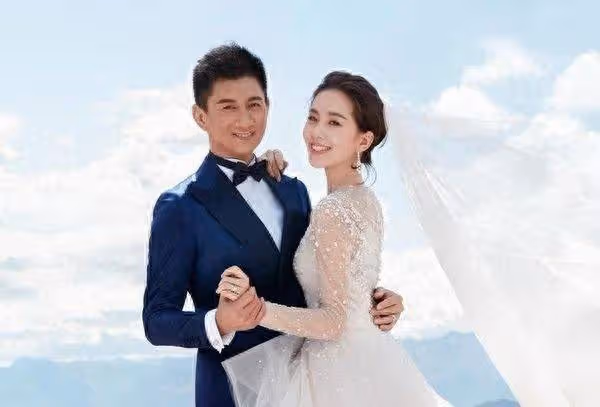 劉詩詩「5%股權」給吳奇隆!夫妻爆婚變財產分割…股東換人登熱搜