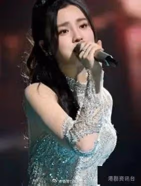 姚焯菲首次父女檔合作 捐5位數利市錢保育大熊貓