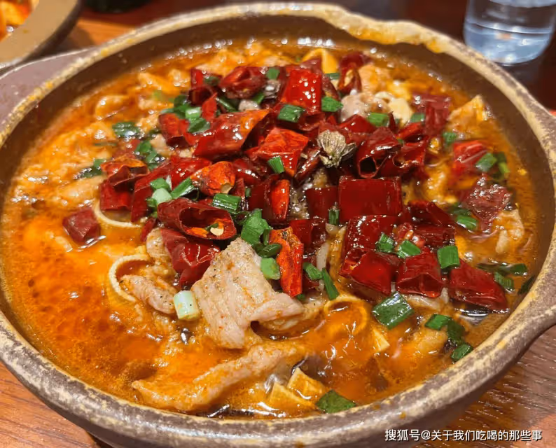 想吃水煮肉片?手把手教你在家做,肉片滑嫩,麻辣鮮香特下飯