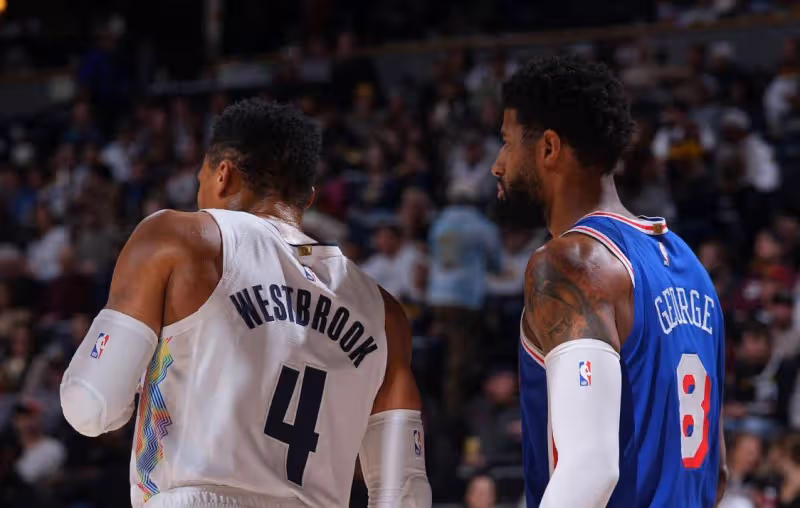 場均10分,年薪4921萬,引全聯盟嫌棄!NBA打工皇帝或許該退役了
