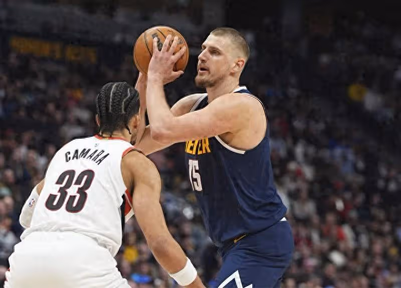 35分22板17助!NBA歷史首人,這就是他能簽5年4.04億頂薪的原因