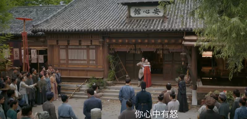 《掌心》：二刷才發現導演埋了多少線！這些偷聽戲把我CPU干燒了