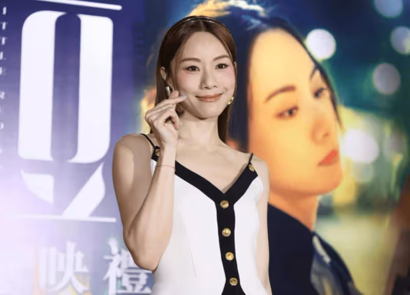 鄧麗欣大方祝福舊愛方力申閃婚！自爆與台灣男友感情穩定，隨時會閃婚！