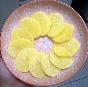臘腸蒸土豆（附擺盤法）