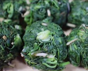 肚圓皮薄、味兒鮮的薺菜豆腐素餃子