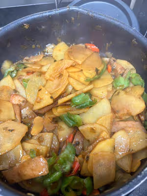 臘肉炒土豆