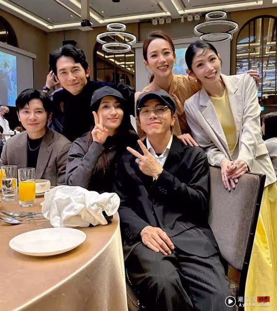 坤達、柯佳嬿婚禮罕見同框亮相！2人定情作《我們發財了》5演員合體