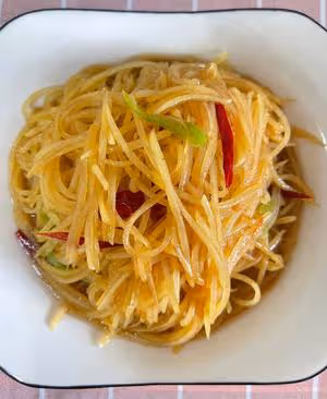 酸辣土豆絲的家常做法 超級下飯