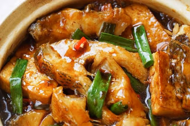 鱸魚豆腐煲