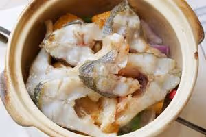 鱸魚豆腐煲