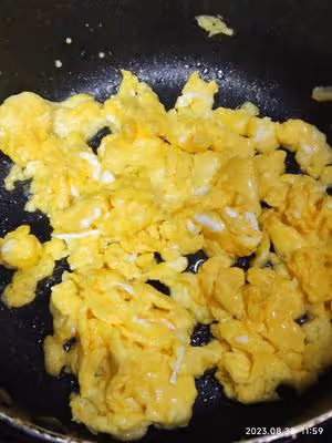 孩子們搶著吃的七彩拌飯