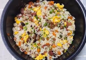 孩子們搶著吃的七彩拌飯