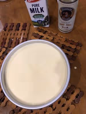 8寸輕乳酪蛋糕不開裂不縮腰