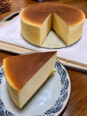 8寸輕乳酪蛋糕不開裂不縮腰